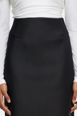 Balderstone Skirt Black