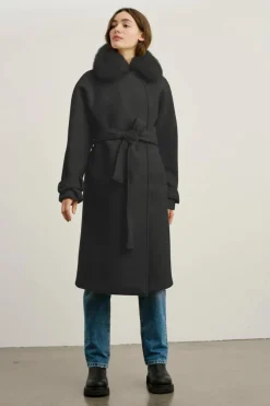Bella Coat Black