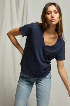Hendrix Cotton Boxy V Neck Tee Navy
