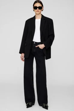 Hugh Jean Washed Black