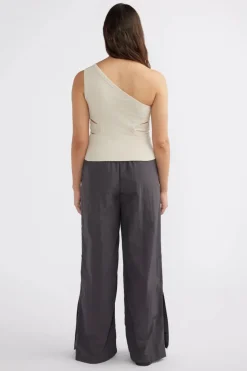 Korey Assymetric Tank