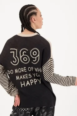 Kristy Crew Neck Sweater Sand