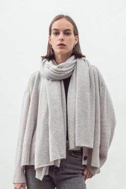 N51C Blanket Scarf New Polar