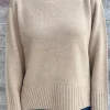 N325W Pullover Shell Beige