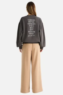 Pelly Tour Sweatshirt Smoke