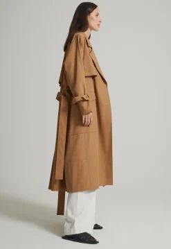 Shelter Trench Pettigrain