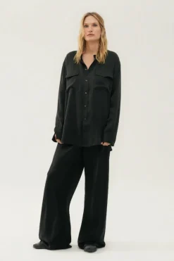 Silk Laundry Boyfriend Shirt Black