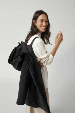 Trillium Parka Black